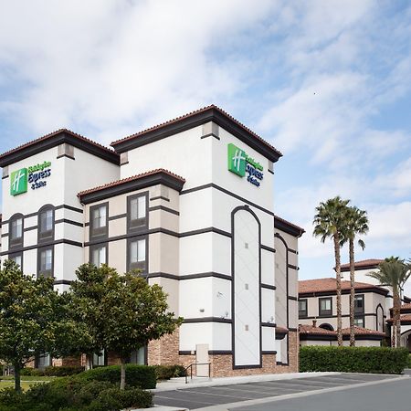 Holiday Inn Express Ontario By Ihg Creekside Exterior photo