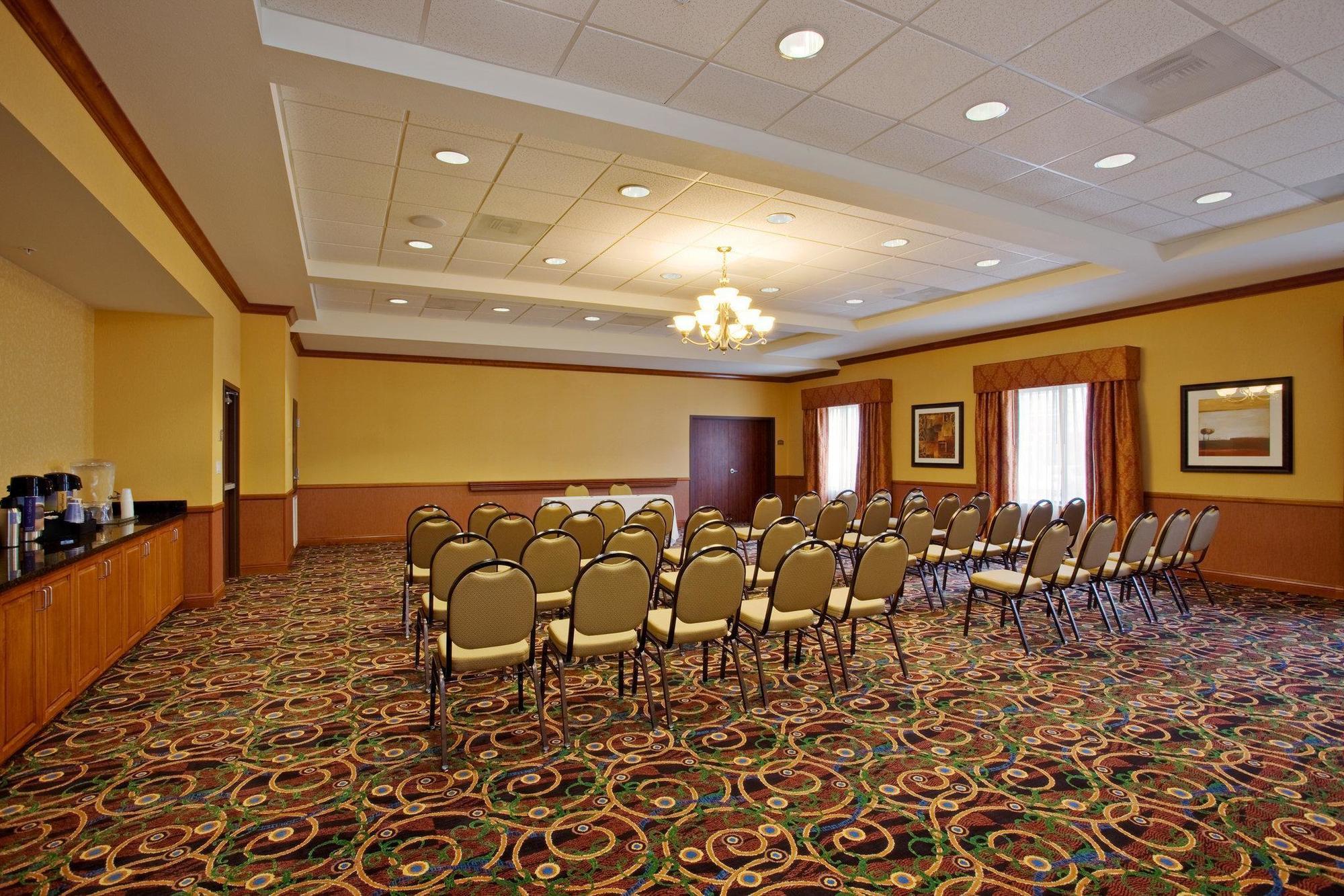 Holiday Inn Express Ontario By Ihg Creekside Exterior photo